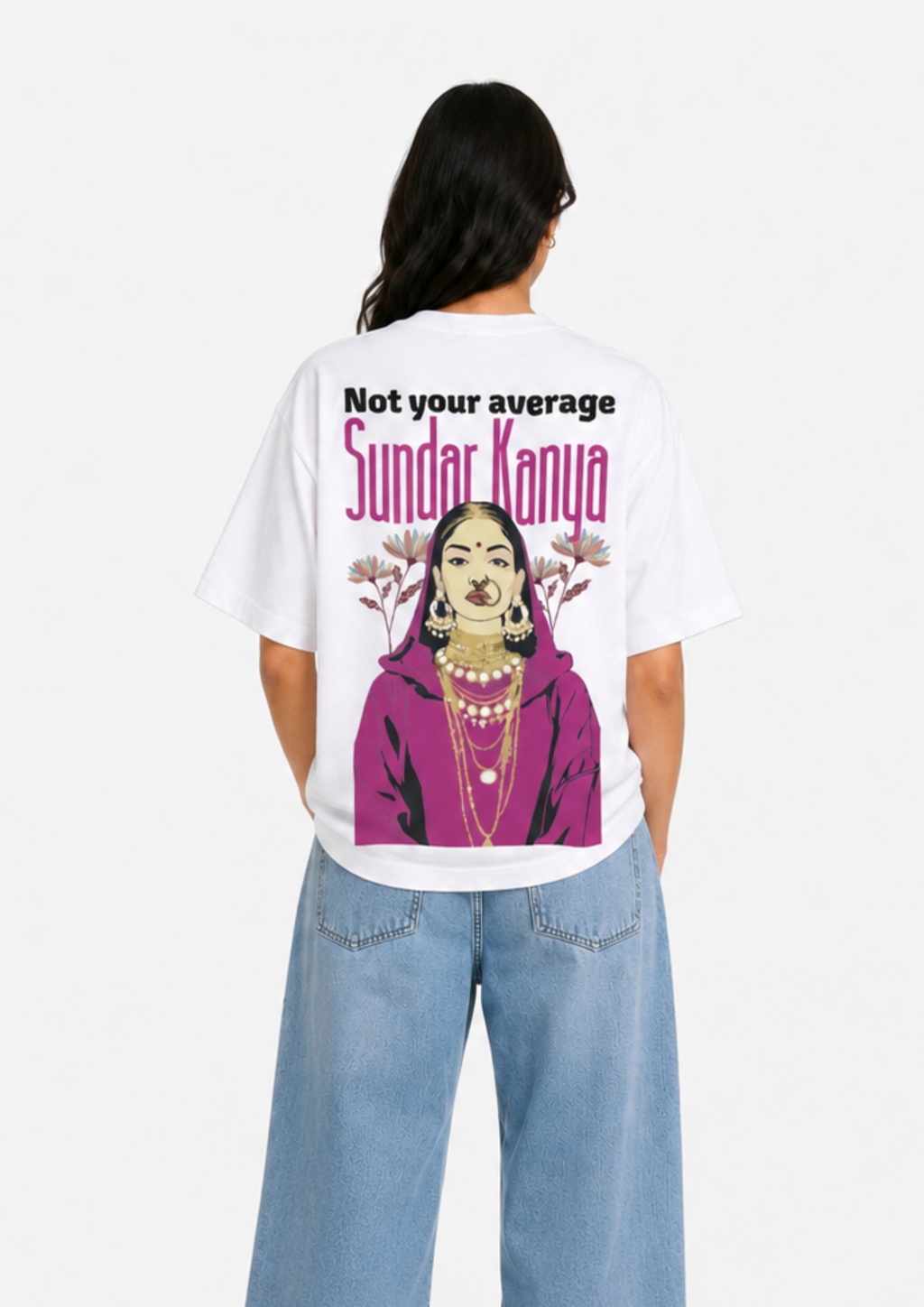 Sundar Kanya Oversized tee