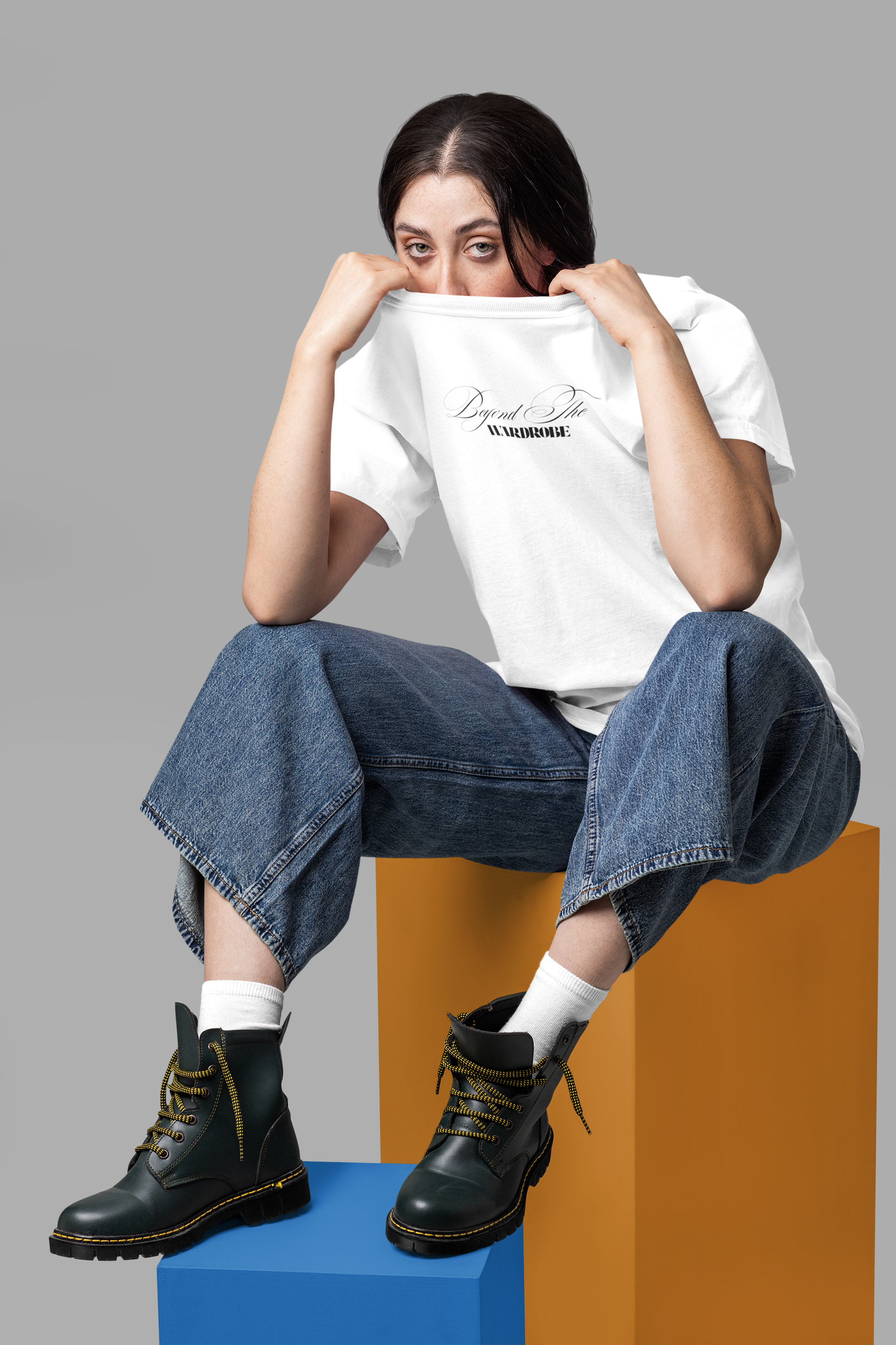 Feel The Pain' Graphic Oversized Unisex Heavyweight Tee