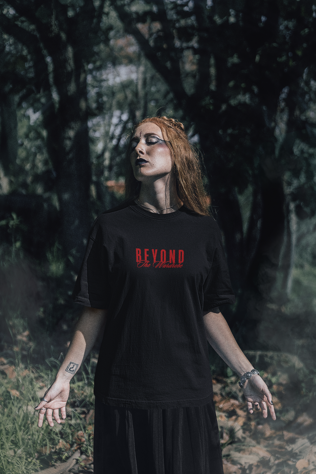 Haunted Warrior, Graphic Oversized Unisex Heavyweight Tee