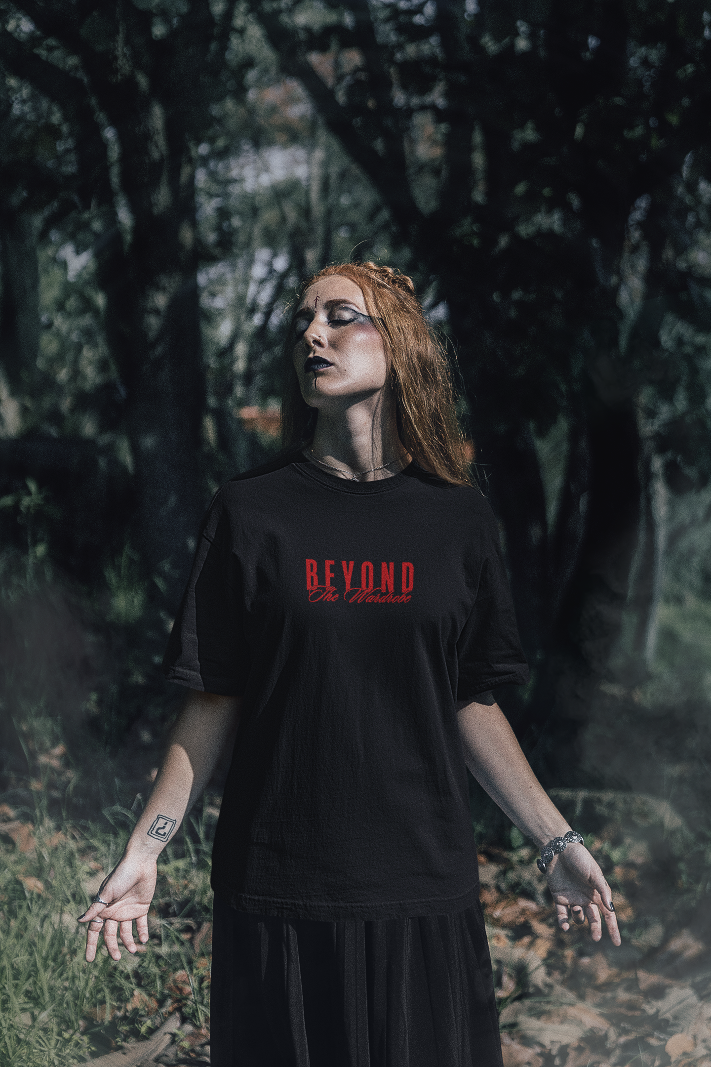 Haunted Warrior, Graphic Oversized Unisex Heavyweight Tee